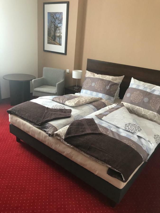 Wellness Hotel Harmonie Třeboň Kültér fotó