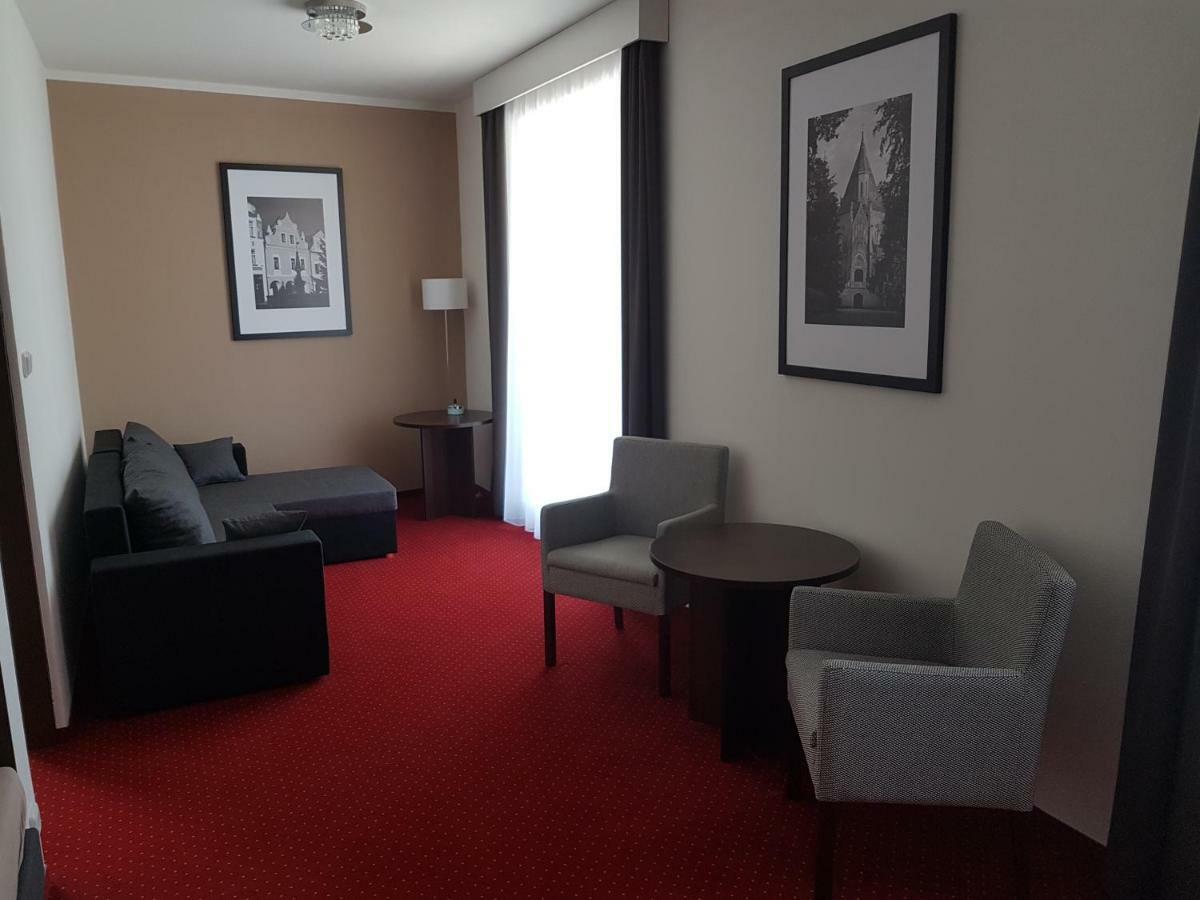Wellness Hotel Harmonie Třeboň Kültér fotó