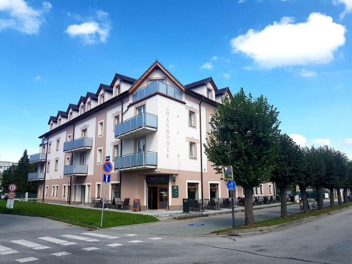 Wellness Hotel Harmonie Třeboň Kültér fotó