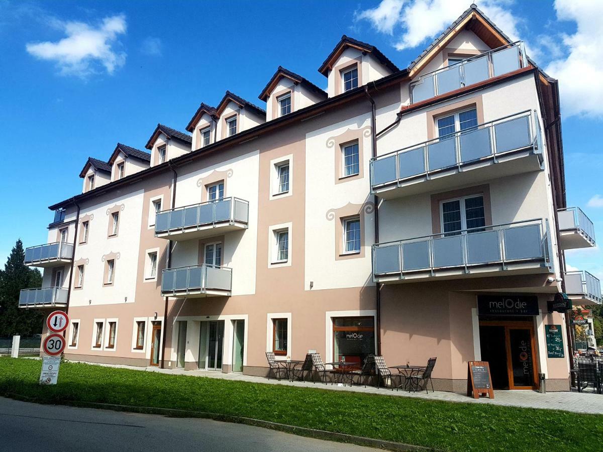 Wellness Hotel Harmonie Třeboň Kültér fotó